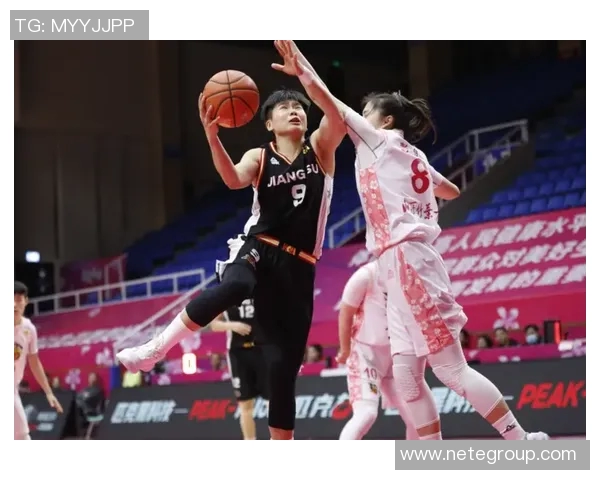 深圳乒乓球队在全国锦标赛中以79分稳居积分榜首位